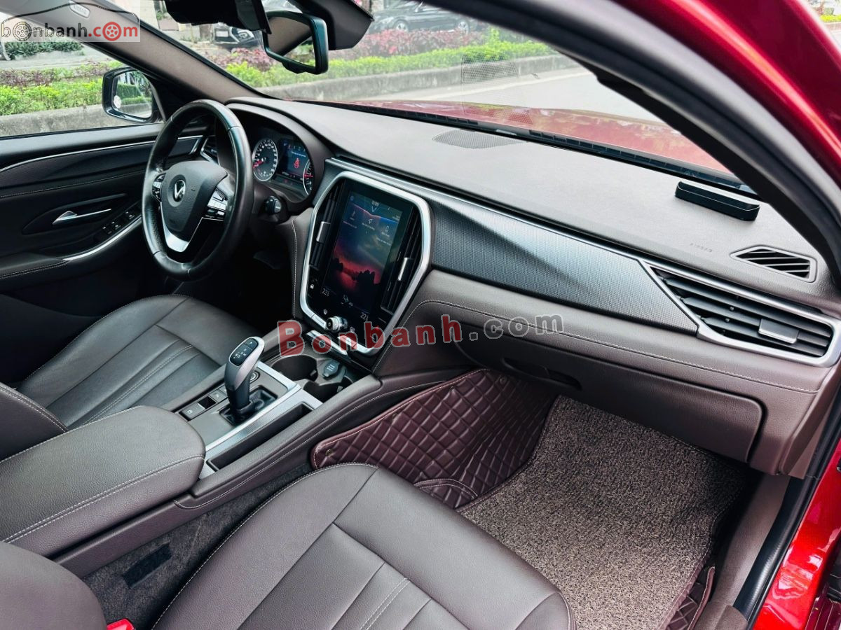 Xe VinFast Lux A 2.0 2.0 AT 2020